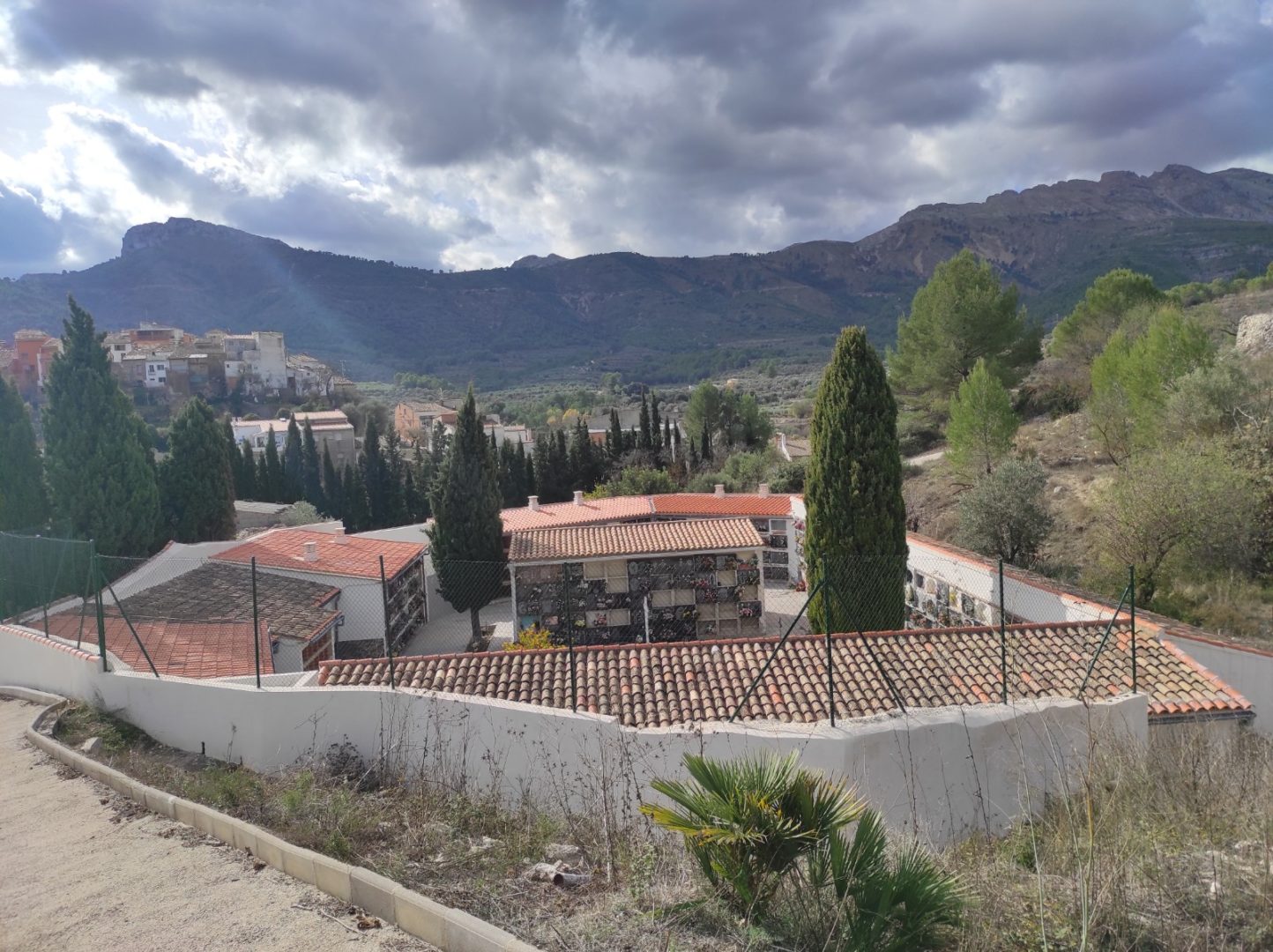 Mejoras En El Cementerio Municipal De Castell De Castells Afema Obras